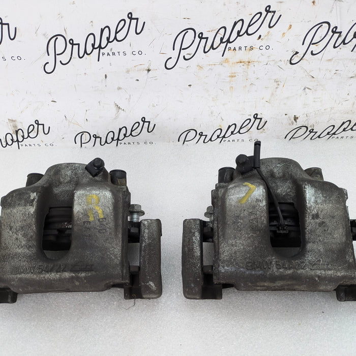 2004 BMW E85 Z4 3.0 Front Left & Right Caliper Set Pair