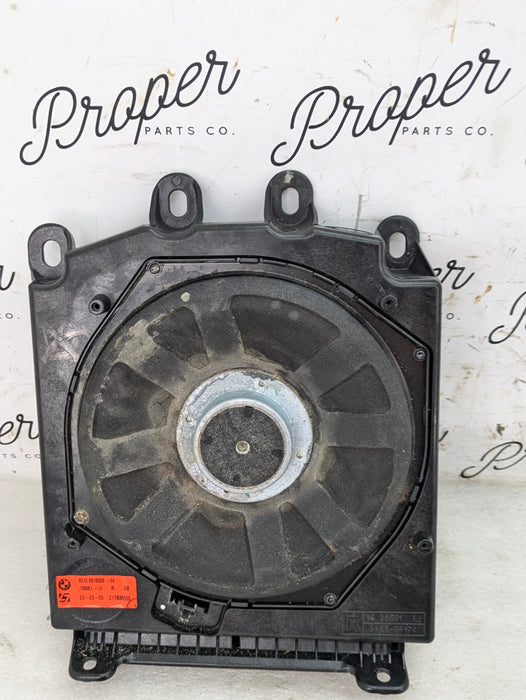 BMW E60 E61 530xi M5 550i 545i L7 Logic 7 Right Subwoofer Speaker 6919358