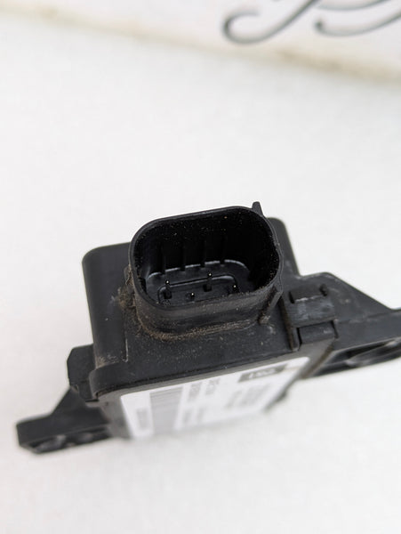 Chevrolet C7 Corvette Stingray Z51 Tire Pressure Monitoring System/TPMS Sensor Module 22923527