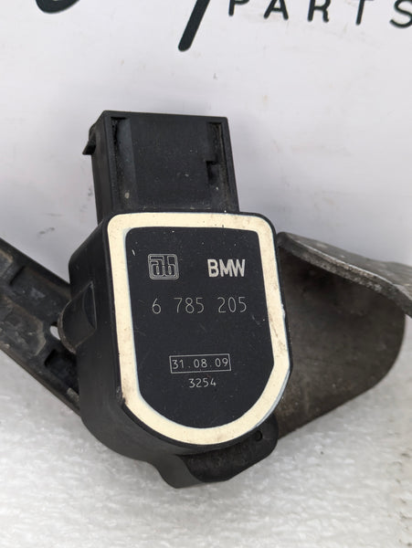 BMW E88 E82 135i 128i Rear Left/Driver Side Headlight Level Sensor 6785205