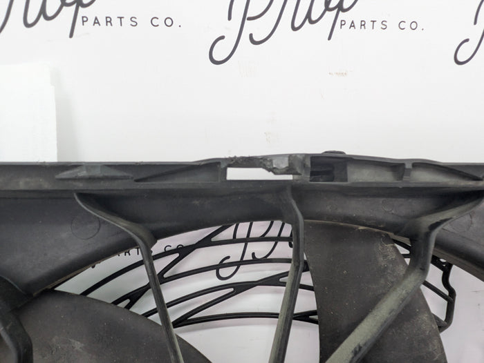 BMW E60 E61 M5/E63 E64 M6 S85 Engine Radiator Cooling Fan/Shroud 2283108/17422282936 *DAMAGED*