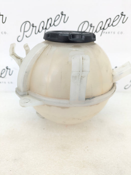 2016-2018 Audi 8U Q3 Coolant Expansion Pack Overflow Tank 1K0121407A