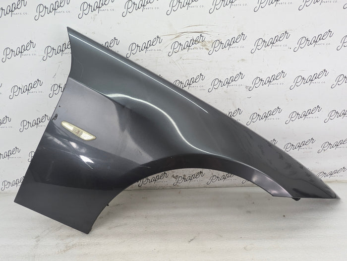 BMW E90 E91 325xi 335xi 330xi 328xi 323i Right/Passenger Side Fender Graphite Metallic (A22) 41357135680/41355A55AF4