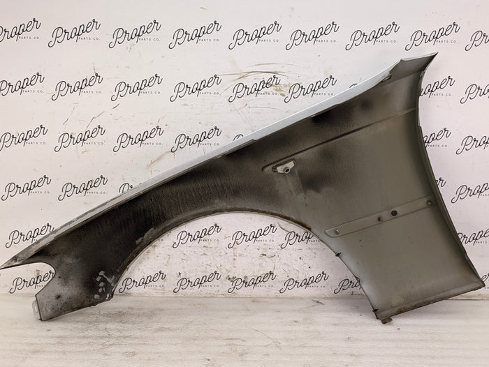 BMW E46 330ci Facelift Coupe Convertible Passenger Front Right Fender Titan-Silber (354)