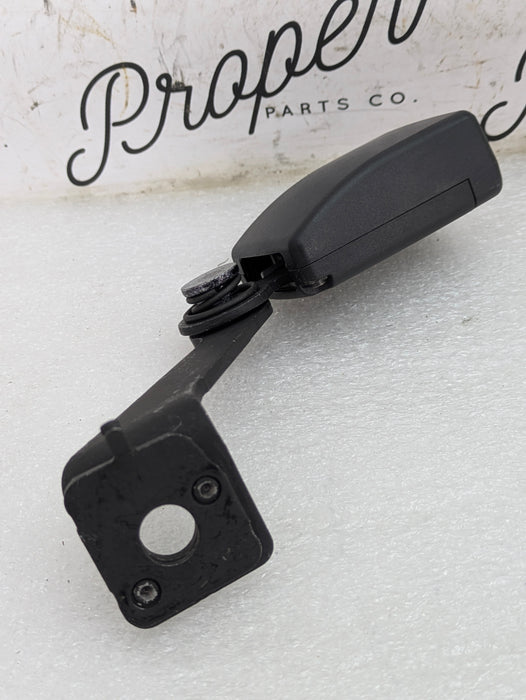BMW F30 F31 F36 340xi 330xi 335xi 328xi 320i Rear Left/Driver Seatbelt Buckle 7375445