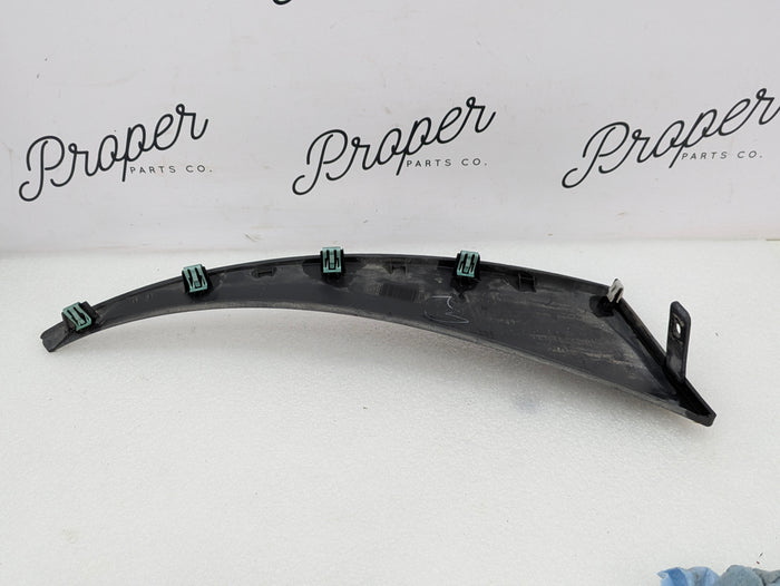 Chevrolet C7 Corvette Stingray Rear Right/Passenger Side Splash Shield Wheel Arch Molding Trim 23489905
