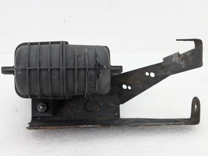 BMW E82 E88 E90 E92 E93 335i 335xi N54 Turbo Charger Vacuum Canister Tank Reservoir 2247620