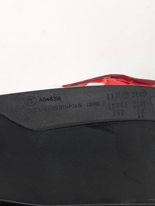 BMW E92 LCI M3 335xi 328xi Left Outer LED Tail Brake Turn Signal Light 7251959 *Damaged*