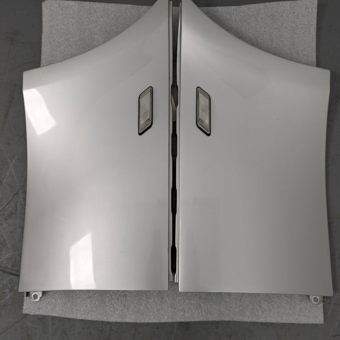 BMW Z3 M Roadster/M Coupe Left/Right Side Front Fender Set Titan Silver (354)