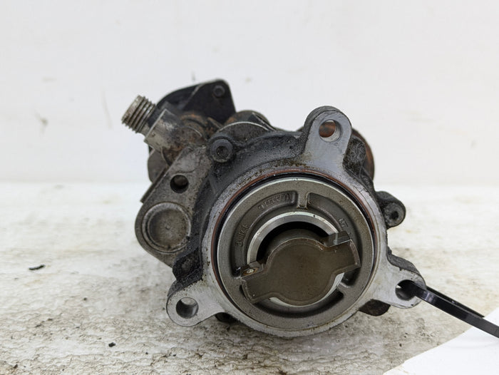 BMW E82 E88 E92 E90 E93 335xi 335i N54 N55 High Pressure Fuel Pump HPFP 7594943