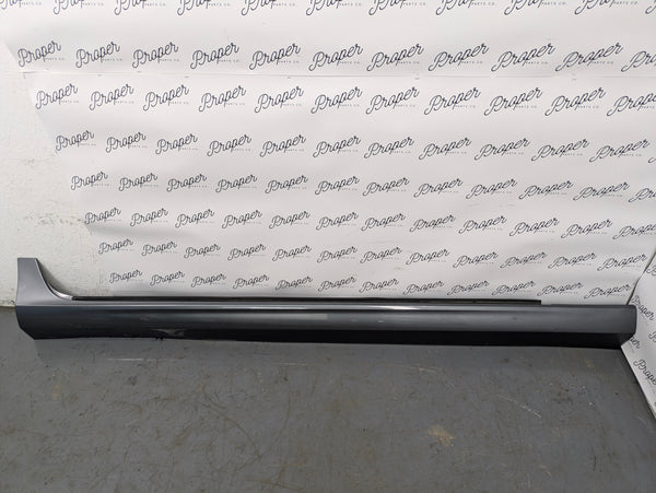 2021 Volvo V60 T6 R-Design Right/Passenger Side Skirt Osmium Gray Metallic (714) 31448912