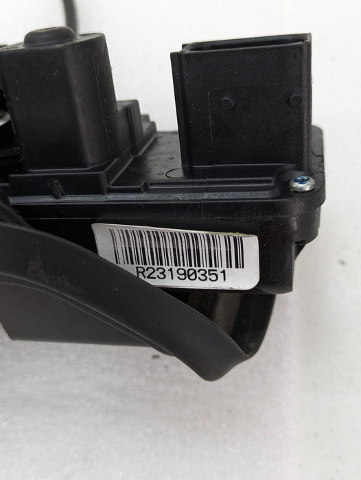 Chevrolet C7 Corvette Stingray Z51 Right/Passenger Side Door Electronic & Manual Release Latch 23190351