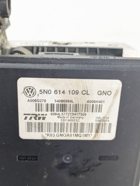 2016-2018 Audi 8U Q3 ABS Anti Lock Brake System Pump Control Module 5N0614109CL