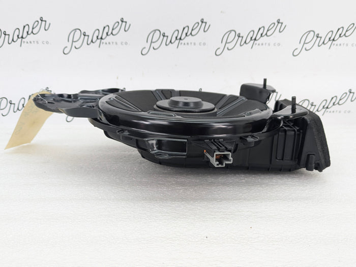 2021 Volvo V60 T6 R-Design Audio Subwoofer Sub Speaker 31456823