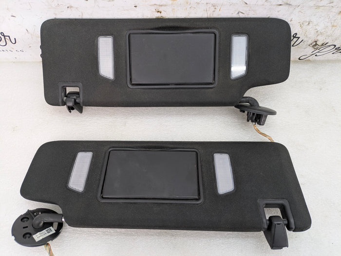 2018 Chevrolet 6th Gen Camaro 2SS Left & Right Black Cloth Sun Visor Set Pair 84117950/84117953