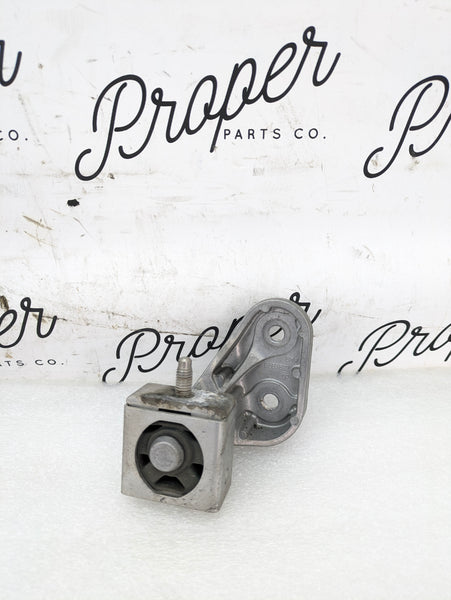 BMW G20 330ix Front Exhaust Hanger Bracket Mount 8632096/8683822