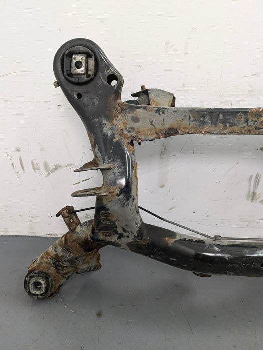 BMW E90 E91 E92 E93 335IS 335xi Rear Axle Cross Member Subframe Carrier 33316783713