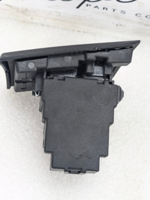 BMW E90 E91 E92 E93 335xi 330xi 328xi 325xi 323i 3 Series Key Fob Reader Ignition Module 6954719