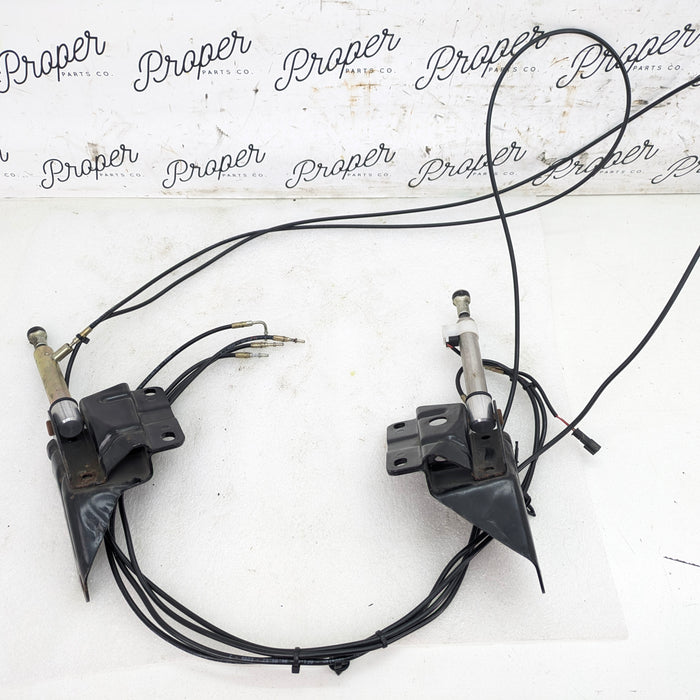 BMW E46 M3 Convertible Roof/Soft Top Tonneau Cover Hydraulic Cylinders &  Supply Lines (11,12,13,14)