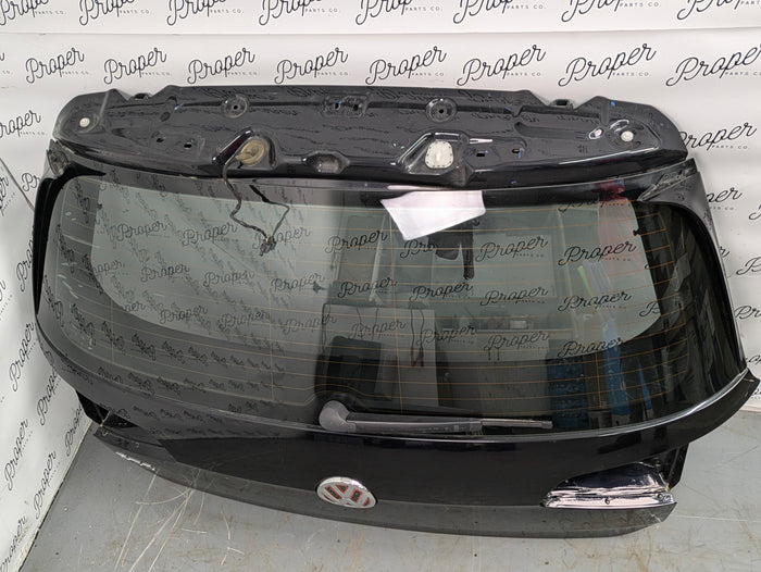 Volkswagen MK7/5G GTI Hatch Deep Black Pearl (LC9X) *DAMAGED*