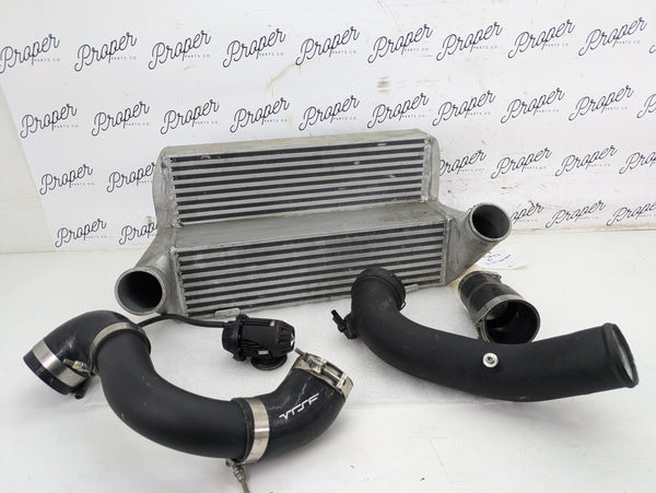 BMW E90 E92 E93 335xi 335i VRSF 1000whp 7.5″ Stepped Race Intercooler Charge Pipes & HKS BOV Kit 10903050