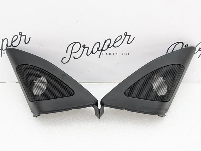 BMW E88 E82 135i 128i Left/Right Door Hifi Tweeter Speaker Trim Set Pair 51337199597/51337199598
