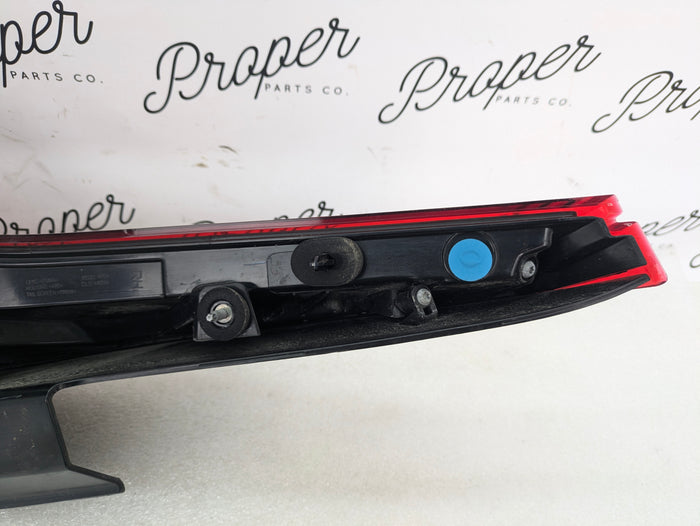 2021 Volvo V60 T6 R-Design Rear Right/Passenger Side Outer Tail Light 32291361