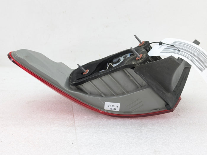 BMW E92 LCI M3 335xi 328xi Left Outer LED Tail Brake Turn Signal Light 7251959 *Damaged*