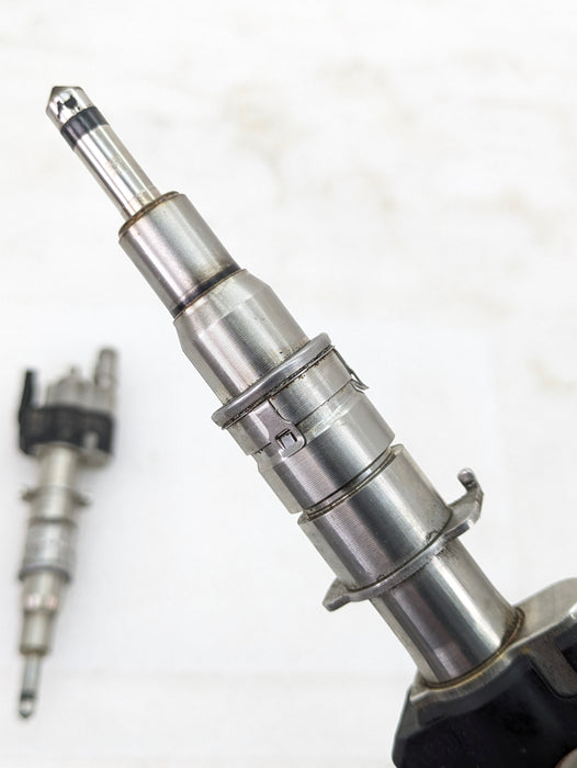 BMW E90 E92 E93 335i 335xi N54 High Pressure Fuel Injectors Index 9 (Set Of 6) 7585261-09 *Damaged*