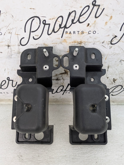 Chevrolet C7 Corvette Stingray Z51 Targa Top Roof Trunk Storage Bracket Set 23121283/23121286