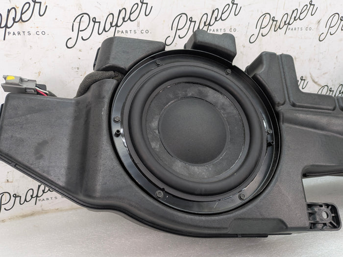Chevrolet C7 Corvette Stingray Z51 Bose Audio Subwoofer Speaker Box Assembly 20985319