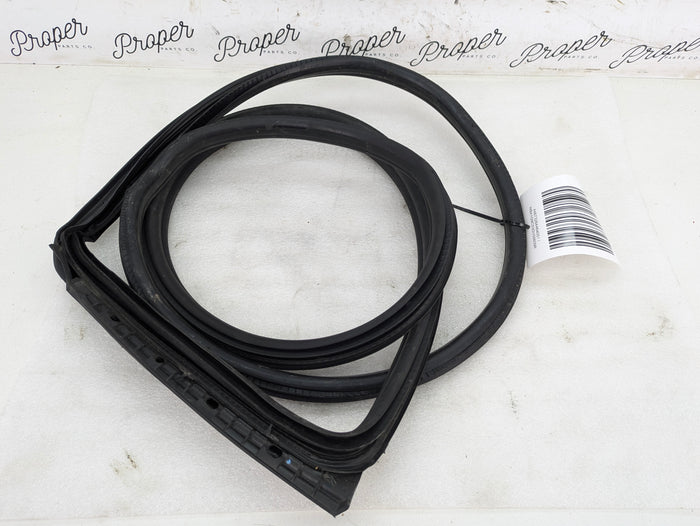 BMW F22 228xi M235xi 230xi M240xi F87 M2 Right/Passenger Side Door Seal Gasket 51767267912