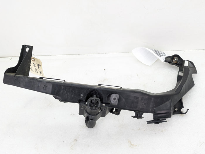 BMW E90 E91 335xi 328xi LCI Front Left Headlight Arm Bracket Mount 7138401