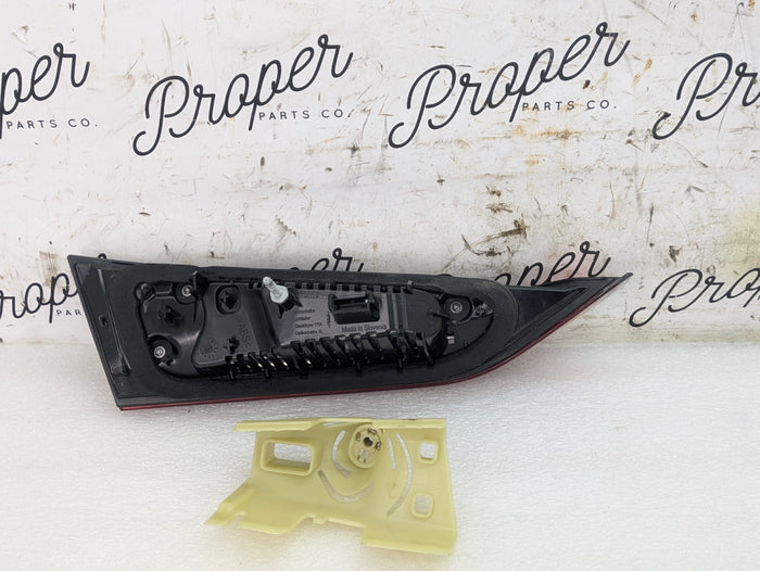 BMW G22 G26 430ix M440ix G82 M4 Pre-LCI Rear Right/Passenger Side Inner Trunk LED Tail Light Assembly 63217477609