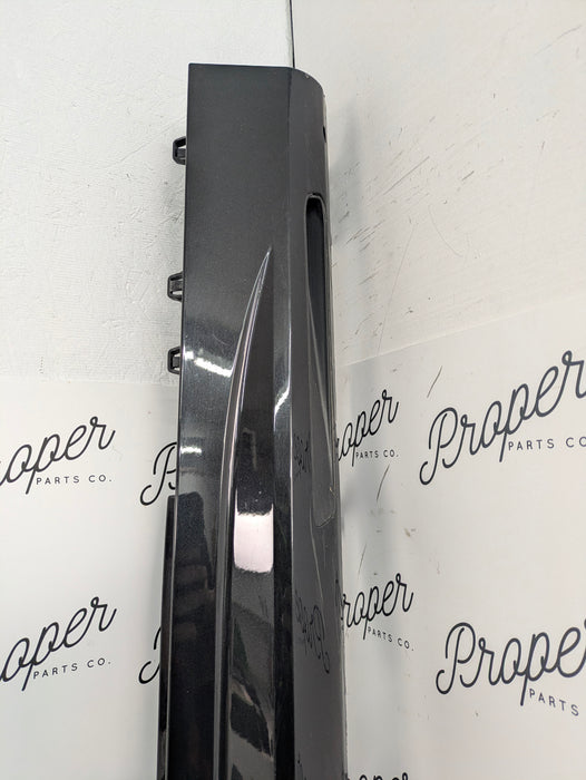 BMW G22 G23 430ix M440ix M Sport Right/Passenger Side Skirt Black Sapphire Metallic (475) 8075868 *DAMAGED*