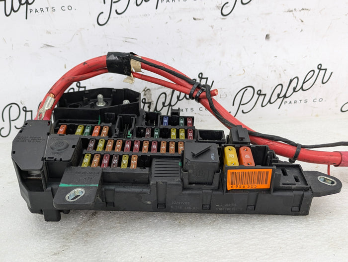 BMW E60 E61 550xi 545xi 535xi 530xi Rear Trunk Power Distribution Fuse Box 6906603