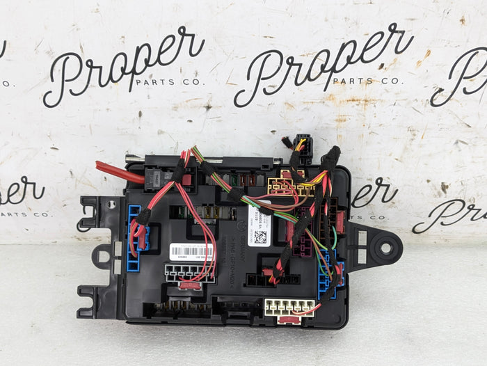 BMW F22 228xi M235xi 230xi M240xi Rear Power Distribution Module/Fuse Box 9389070