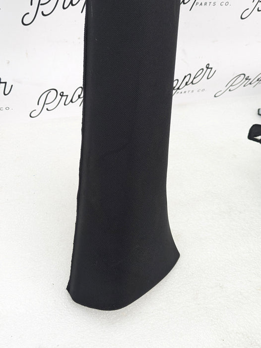 2021 Volvo V60 T6 R-Design Left & Right Black A Pillar Trim Set 31479191/31479193