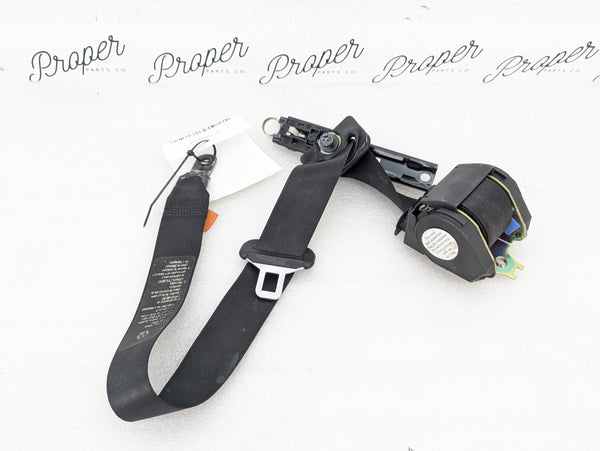 BMW E46 330i 328i 325i 325i Sedan/Wagon Front Right Seat Belt & Force Limiter 8201012