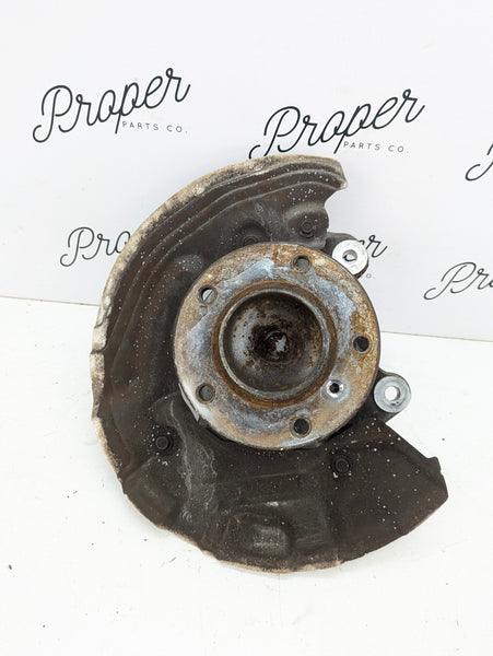 BMW E82 E88 135i 128i E90 E91 E92 E93 335i 330i 328i 325i 323i Left/Driver Side Front Knuckle/Hub/Spindle 6764443