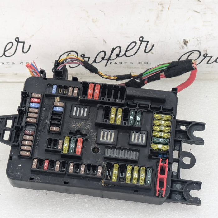 BMW F32 F30 F31 F33 F34 F36 3 & 4 Series Trunk Power Distribution Fuse Box 9337880