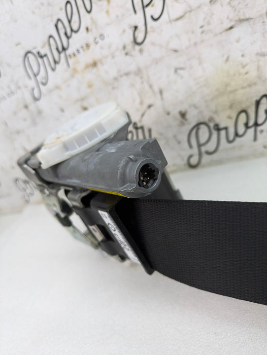 BMW F32 430xi 435xi 440xi 428xi F82 M4 Right/Passenger Side Front Seatbelt 7284486
