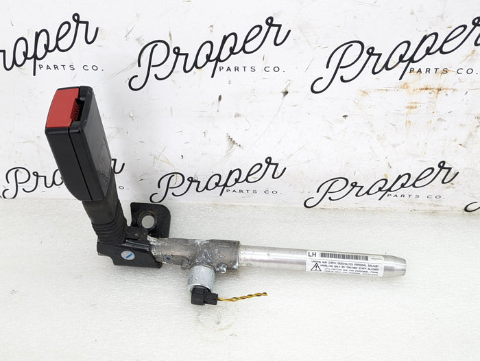 BMW E90 E91 325xi 335xi 330xi 328xi 323i M3 Left/Driver Side Rear Seatbelt Buckles 6975363/3052787