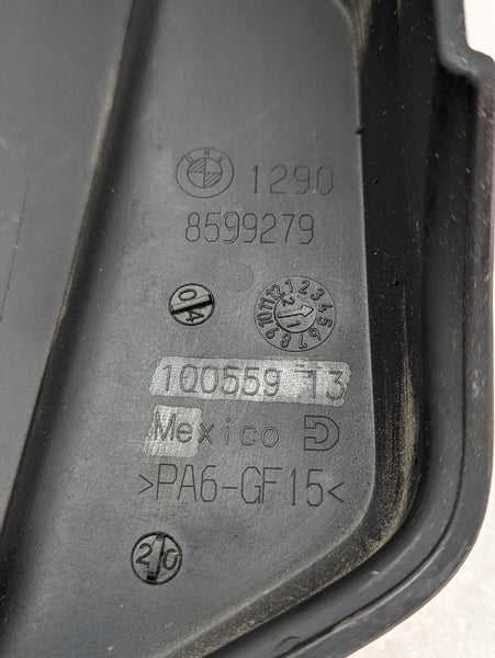 BMW G20 G22 G23 G26 330ix M340ix 330ex DME/ECU/Engine Computer Control Module Mounting Bracket Holder Trim Cover 8599279