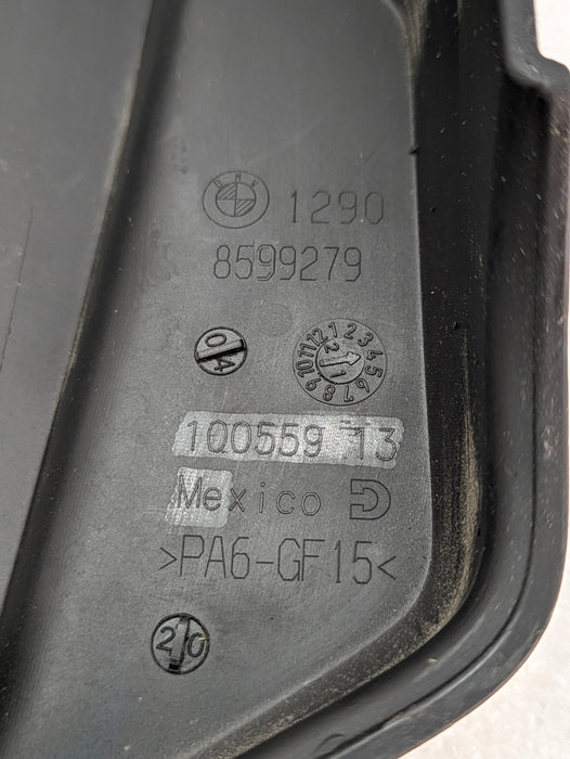 BMW G20 G22 G23 G26 330ix M340ix 330ex DME/ECU/Engine Computer Control Module Mounting Bracket Holder Trim Cover 8599279