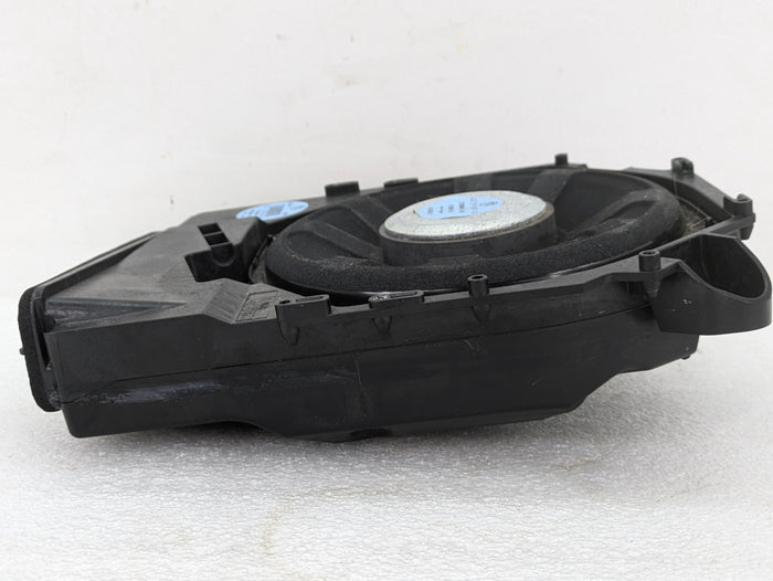 BMW E90 E91 E92 E93 3 Series Left/Driver Hi Fi Subwoofer Speaker 9143143