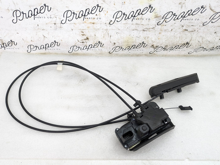 Chevrolet C7 Corvette Left/Driver Side Door Electronic & Manual Release Latch 23190350/16920656