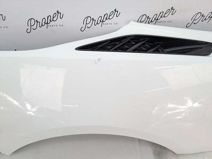 Chevrolet C7 Corvette Stingray Coupe Right/Passenger Side Rear Quarter Panel Fender (G8G/U9567) 84054834 *DAMAGED*