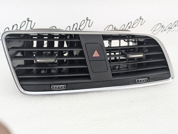 2016-2018 Audi 8U Q3 Front Center Vent Heater A/C Grille & Hazard Switch Button 8U1820951