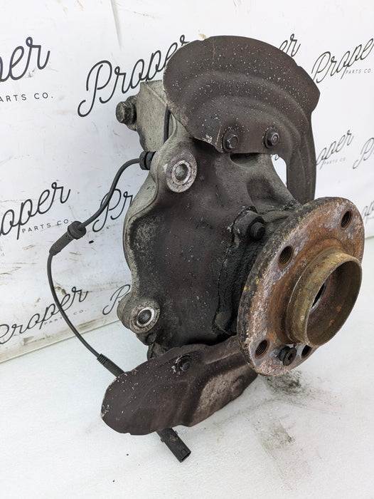 BMW F30 F31 335ix 328ix 328dx 320ix 330ix 340ix AWD Right/Passenger Side Front Knuckle 6853820